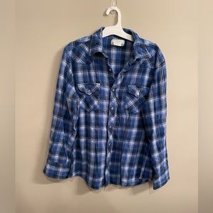 Men’s Wrangler pearl snap flannel